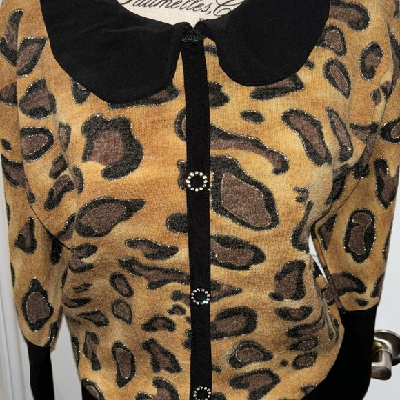Vintage Y2K Roberto Cavalli Cheetah Embellished Women’s Shirt - Picture 5 of 10